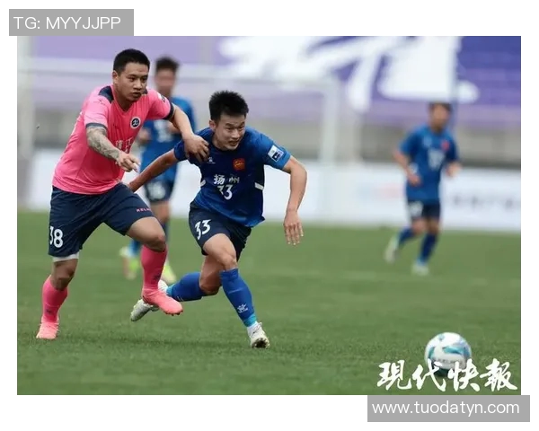 足球明星转战小联赛的背后故事与职业生涯的新选择探索 足球明星转战小联赛的背后故事与职业生涯的新选择探索