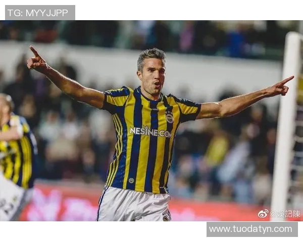 足球明星身价与工资的关系探讨及其对职业生涯的影响分析 足球明星身价与工资的关系探讨及其对职业生涯的影响分析